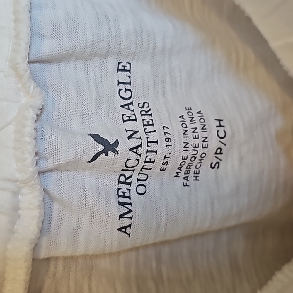 AMERICAN EAGLE OUTFITTERS TOP - Picture 4 of 5